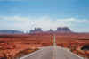 Monument Valley_2002.jpg (23597 byte)